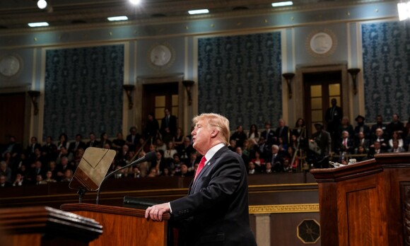 Mørke løgner fra stridslysten Trump